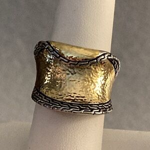 NWOT - Ladies Brushed Brass & Dark Silvertone Curved Ring - Sz 8